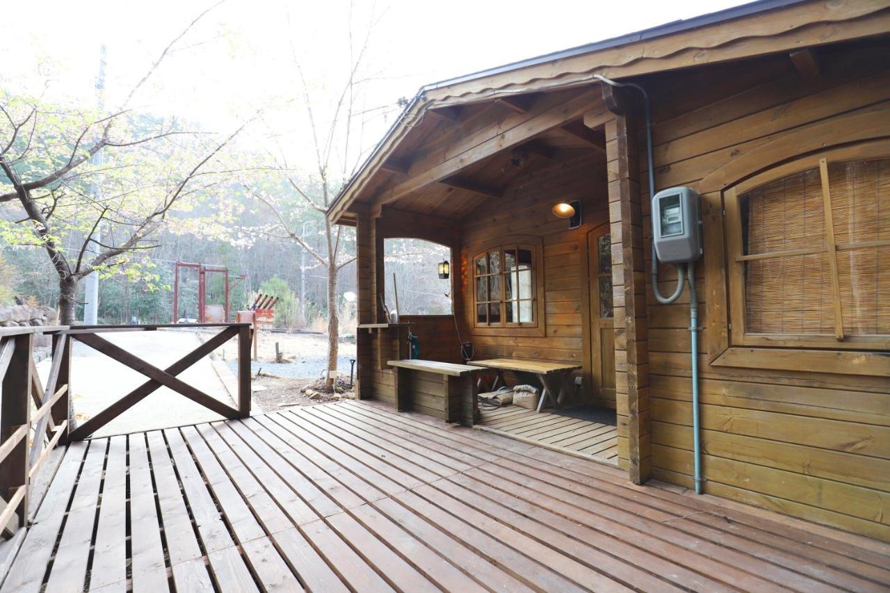 るり渓 フレアキャビン Nantan city Exterior foto